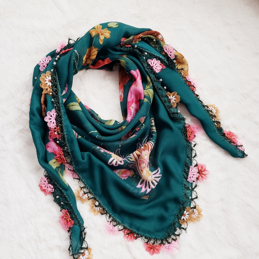 Exotic Handmade Needle Lace Scarf